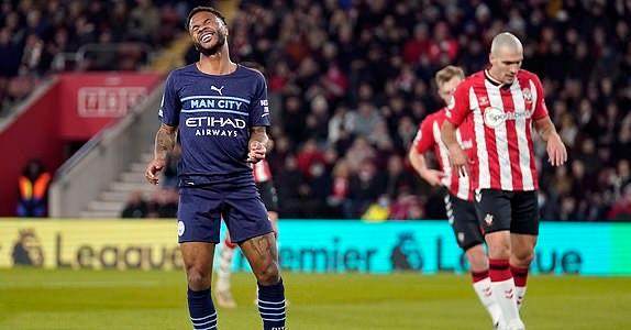 1642901004660034628.jpg 1642874690531_lc_galleryImage_Manchester_City_s_Raheem_.jpg